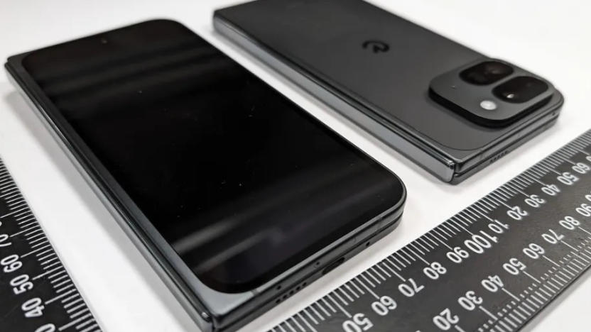 New images show the Google Pixel 9 Pro Fold can fully unfold to a flat screen.